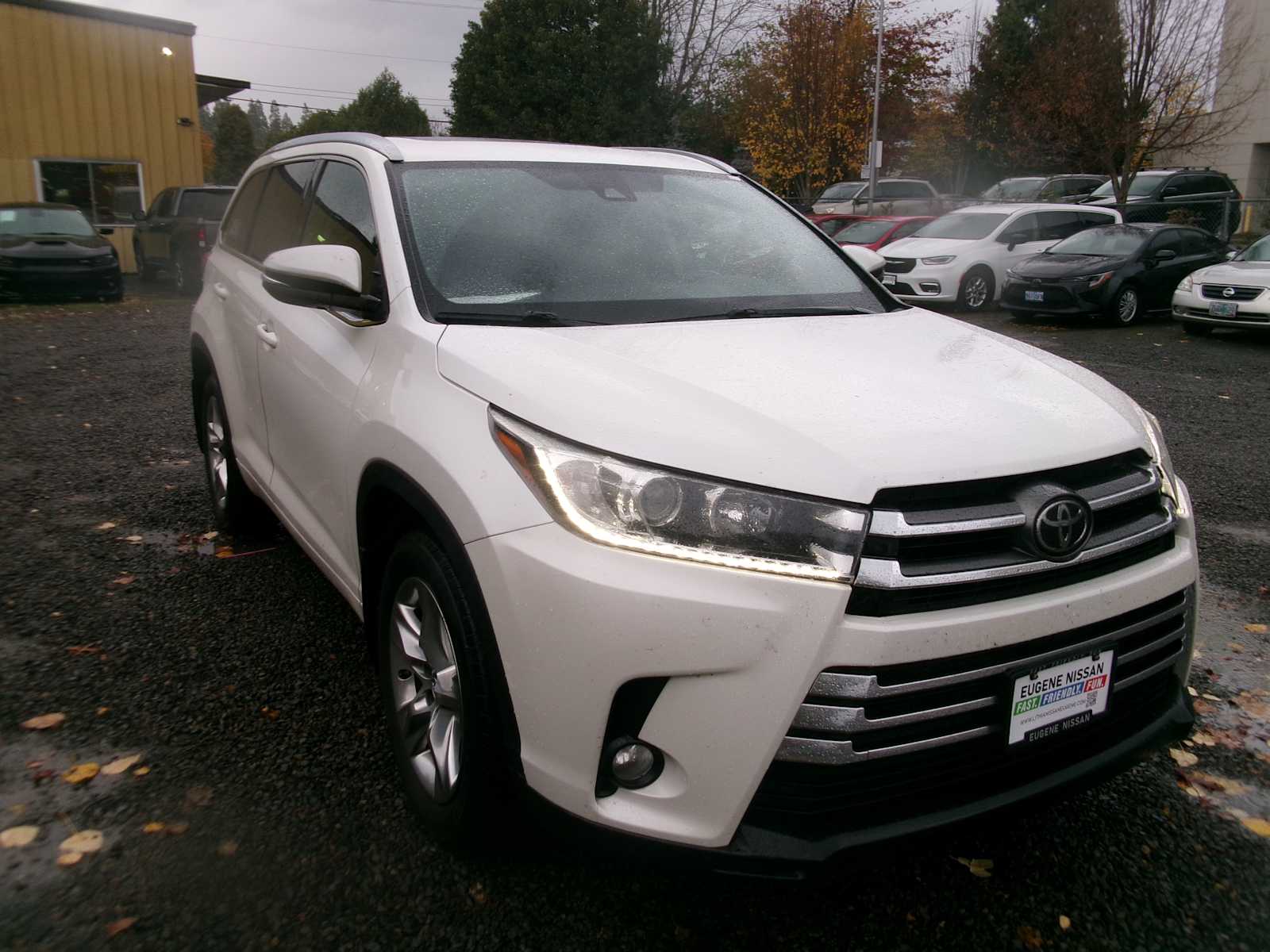 Thumbnail: 2017 Toyota Highlander - 7