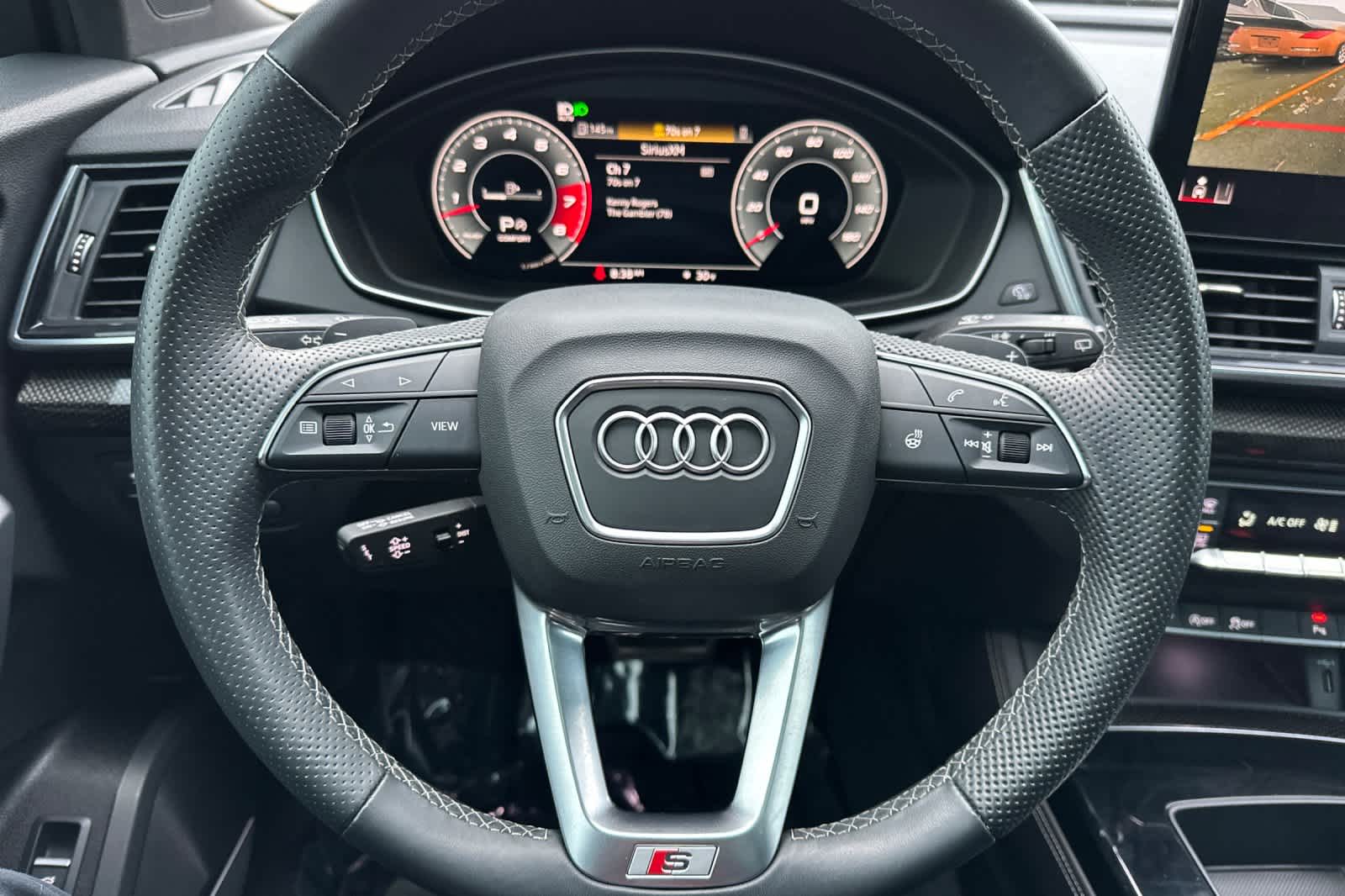 Thumbnail: 2022 Audi SQ5 - 23