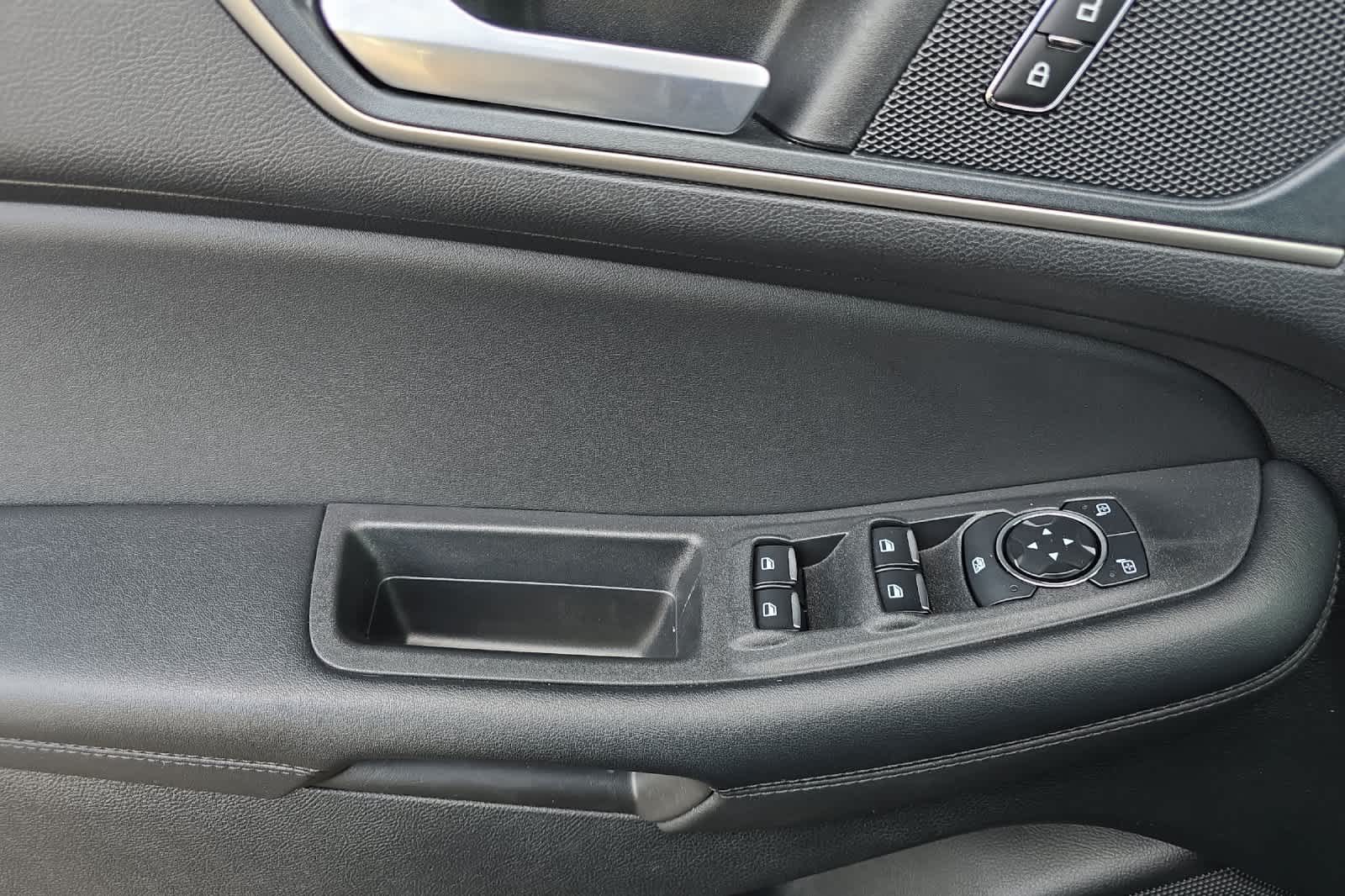 Thumbnail: 2024 Ford Edge - 12