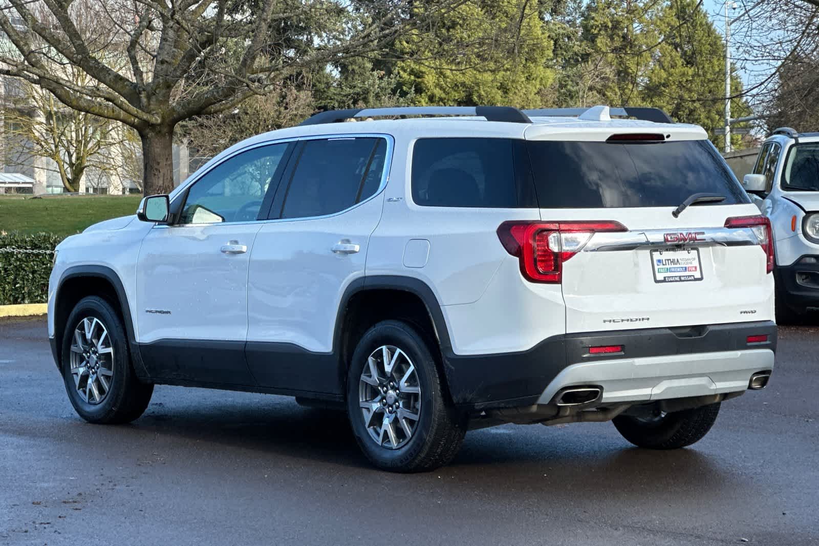 2023 GMC Acadia SLT 6