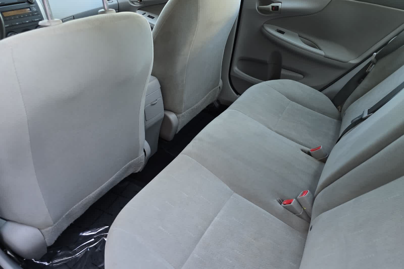 Thumbnail: 2013 Toyota Corolla - 4