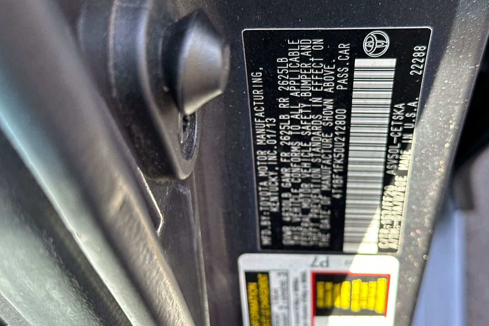 Thumbnail: 2013 Toyota Camry - 25