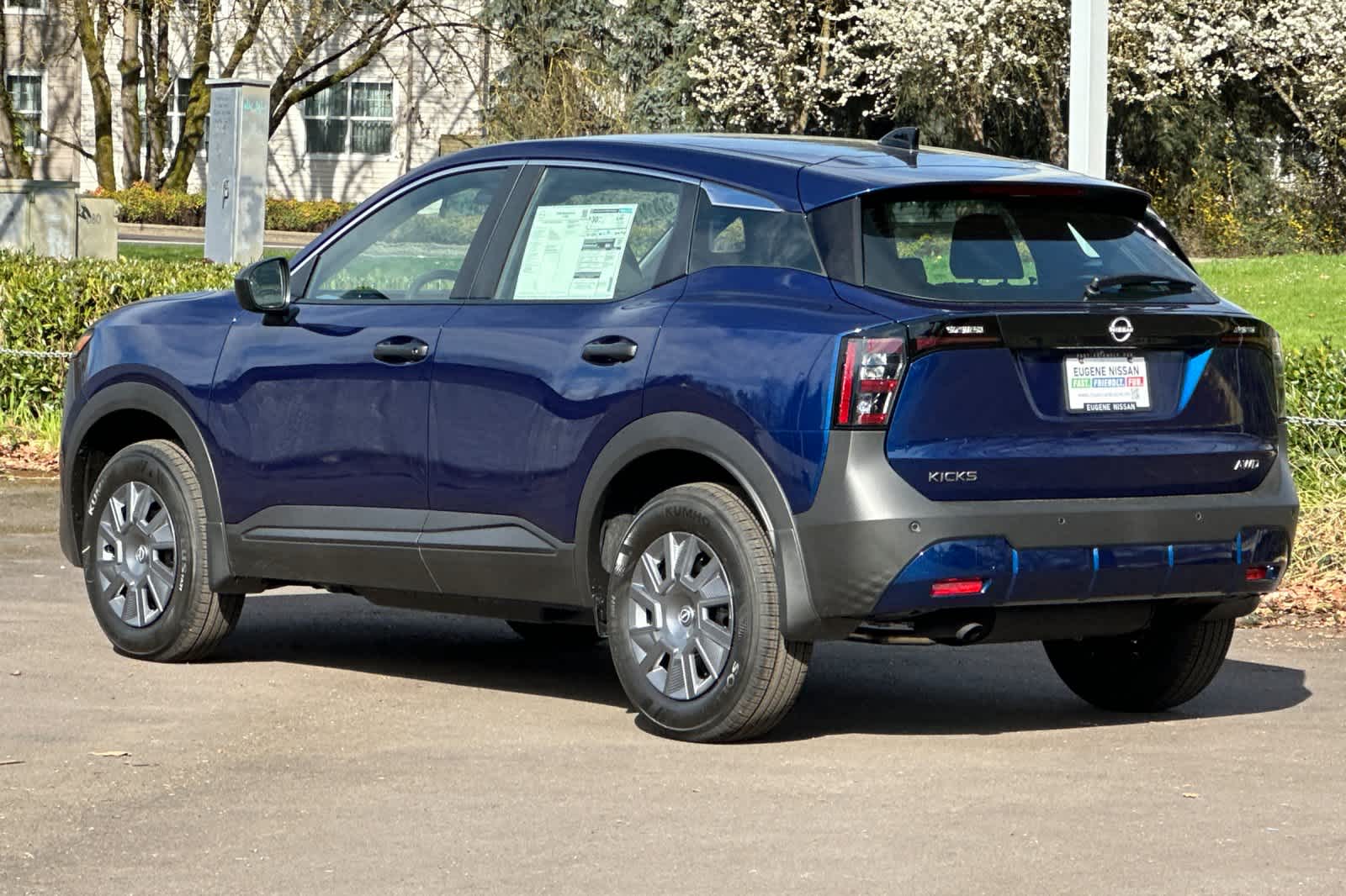 Thumbnail: 2026 Nissan Kicks - 6