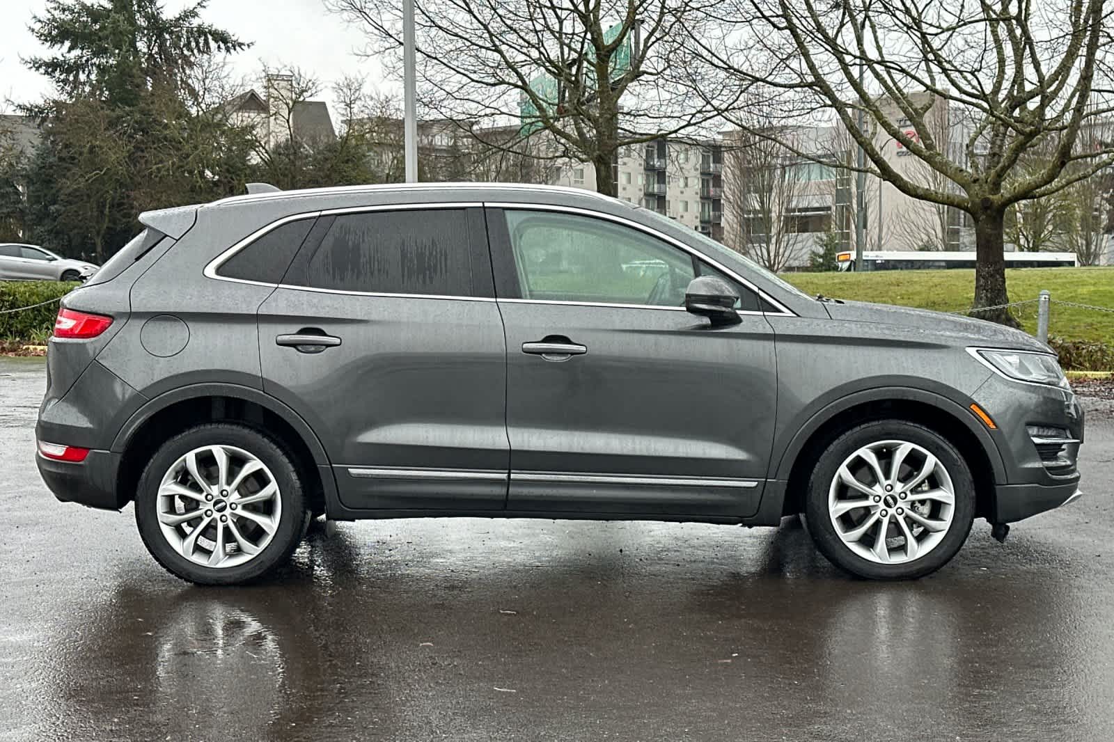 Thumbnail: 2018 Lincoln MKC - 8