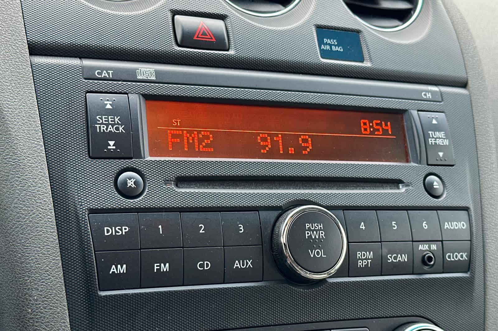 Thumbnail: 2010 Nissan Altima - 17