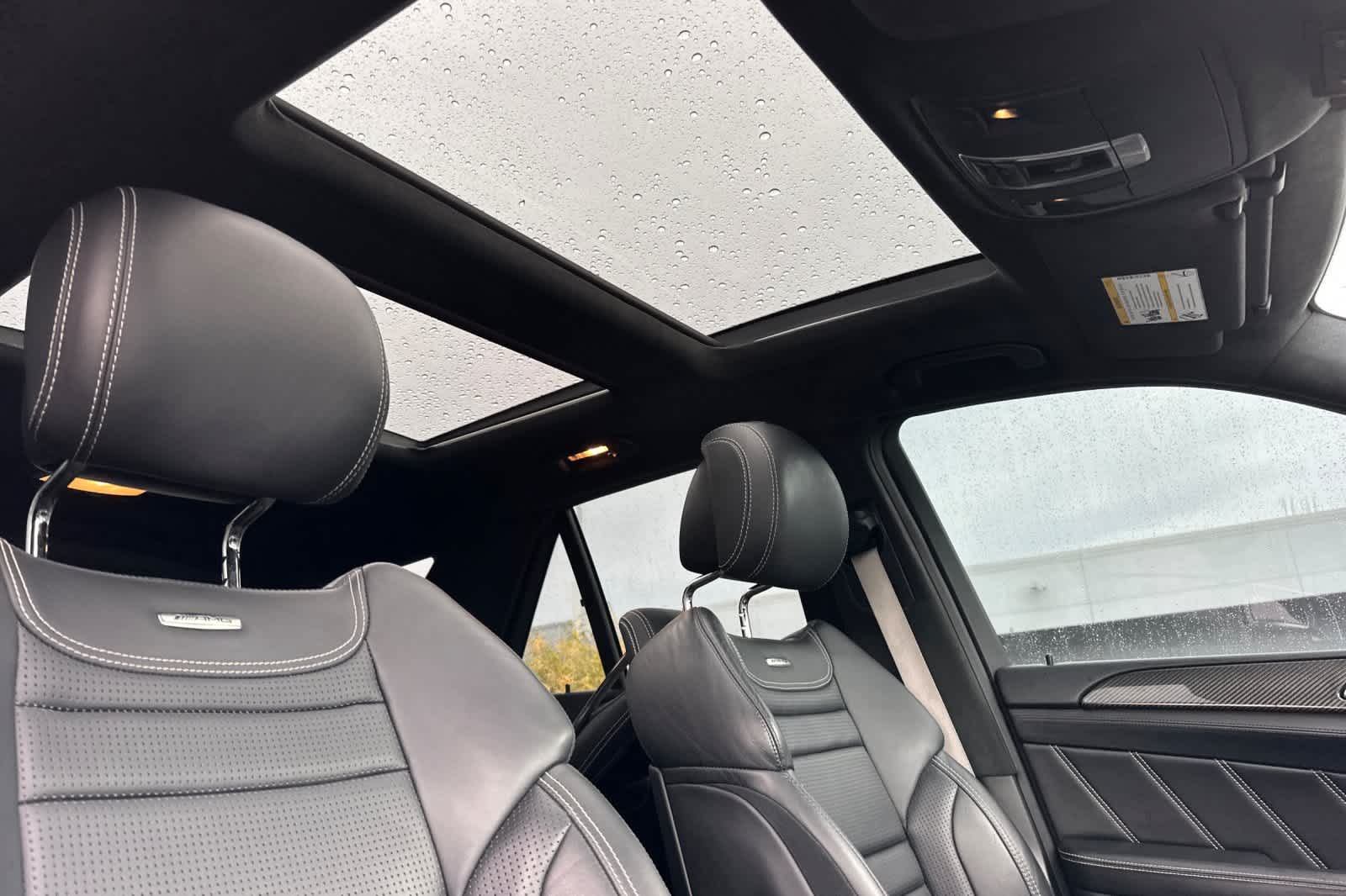 Thumbnail: 2019 Mercedes-Benz GL-Class - 17