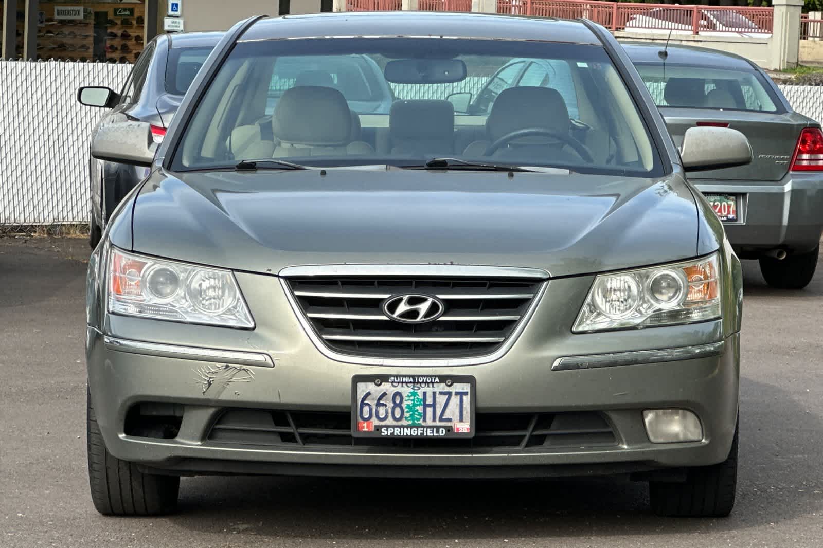 Thumbnail: 2009 Hyundai Sonata - 10