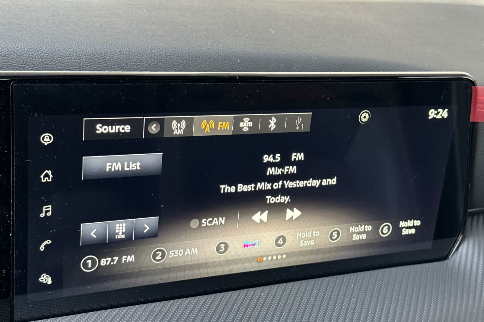 Thumbnail: 2025 Nissan Kicks - 18