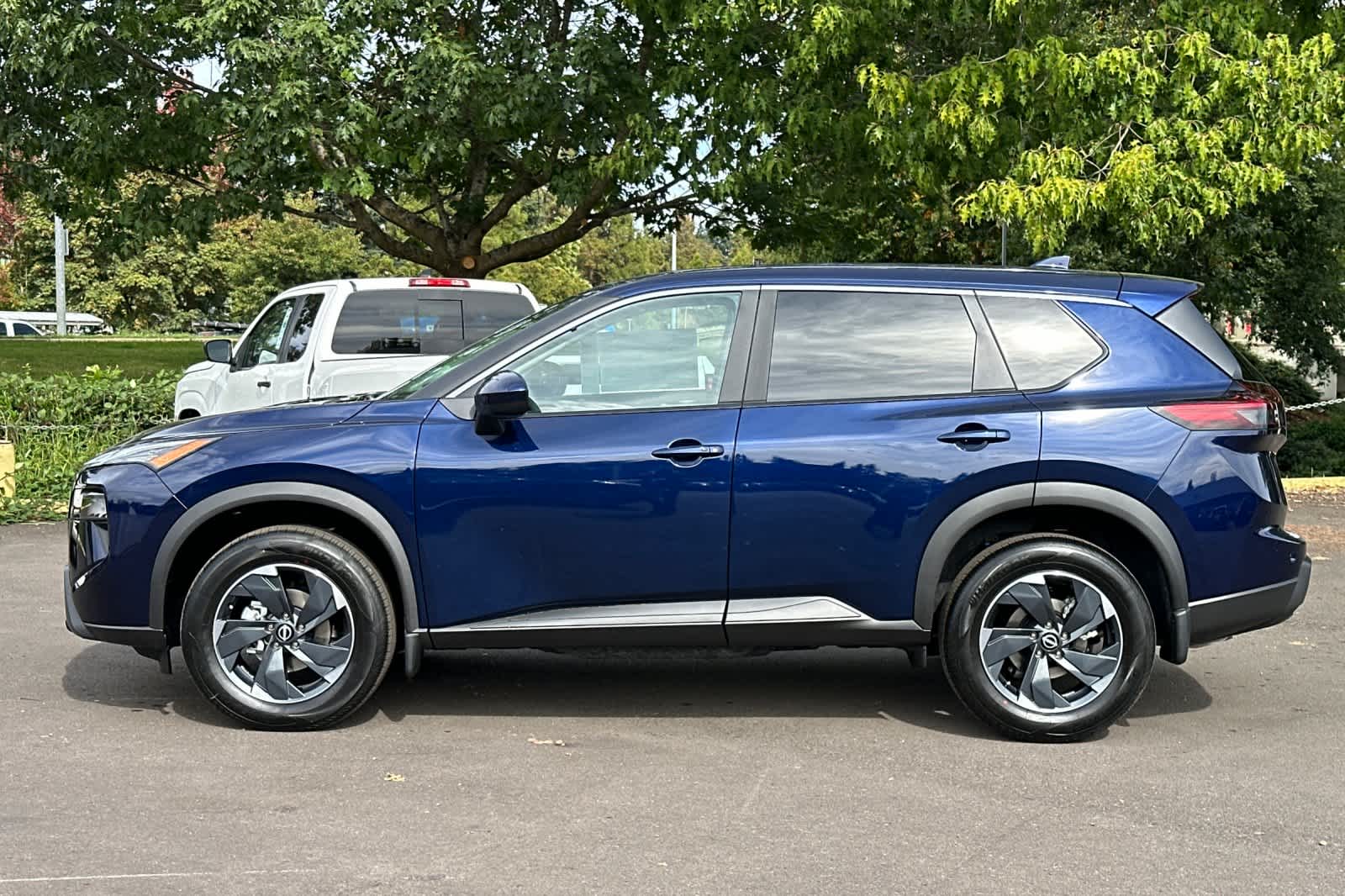 Thumbnail: 2026 Nissan Rogue - 5