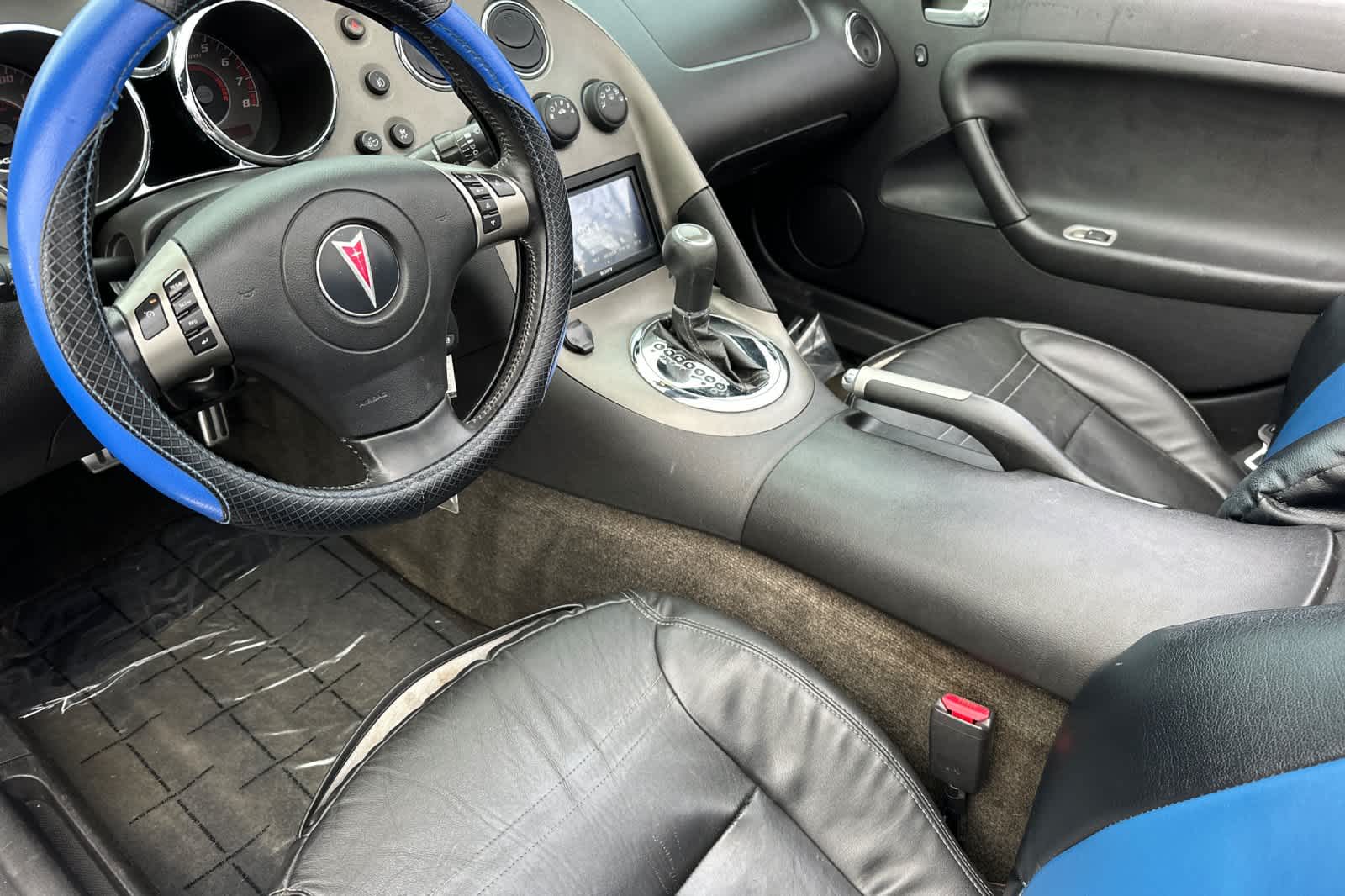 Thumbnail: 2007 Pontiac Solstice - 13