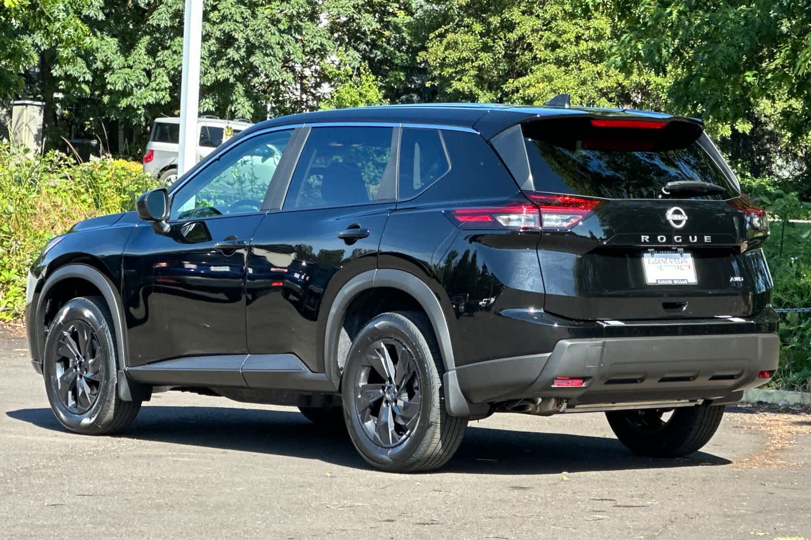 Thumbnail: 2026 Nissan Rogue - 6