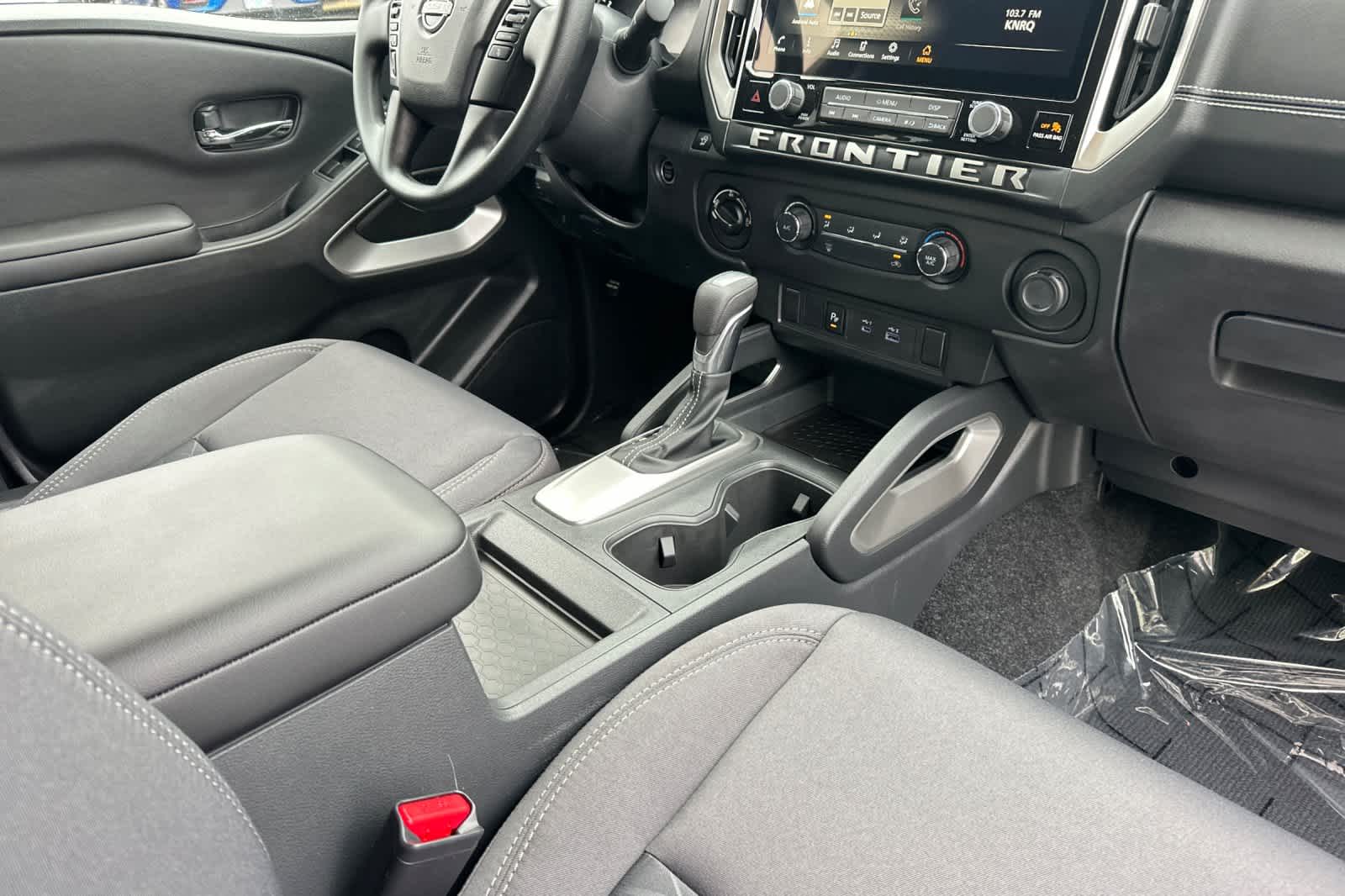 Thumbnail: 2025 Nissan Frontier - 15