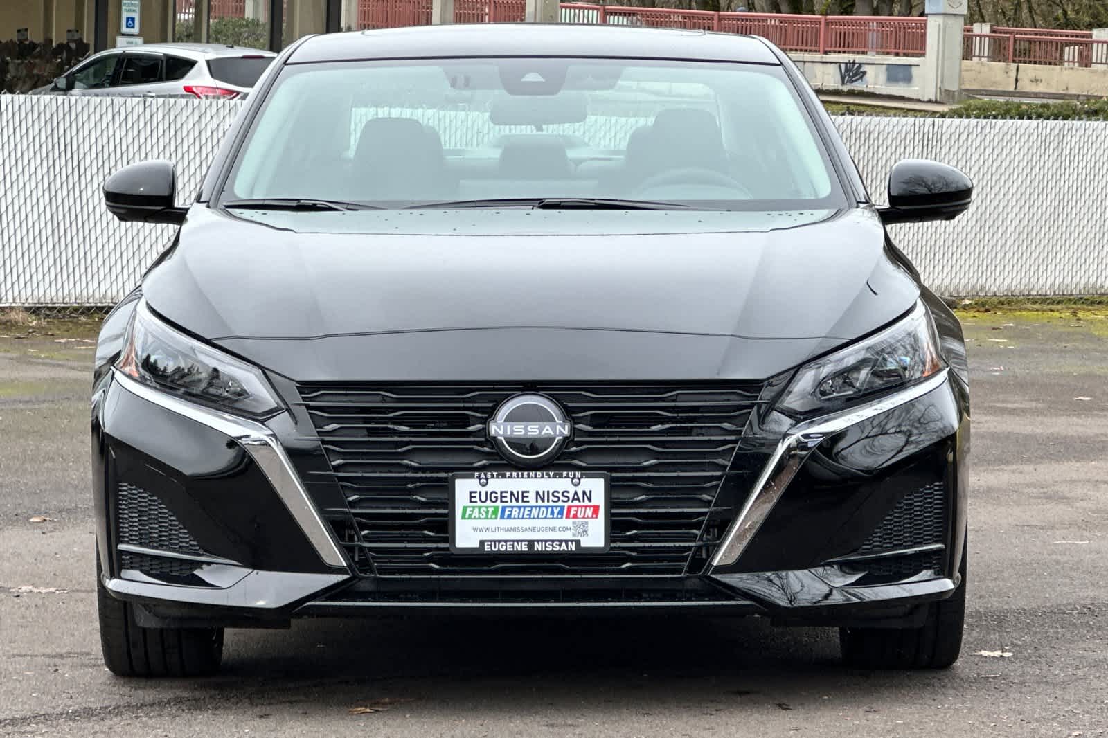 Thumbnail: 2025 Nissan Altima - 10