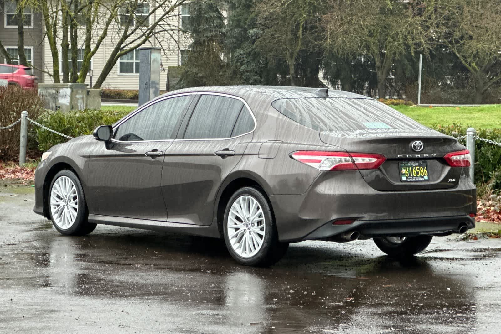 Thumbnail: 2018 Toyota Camry - 6