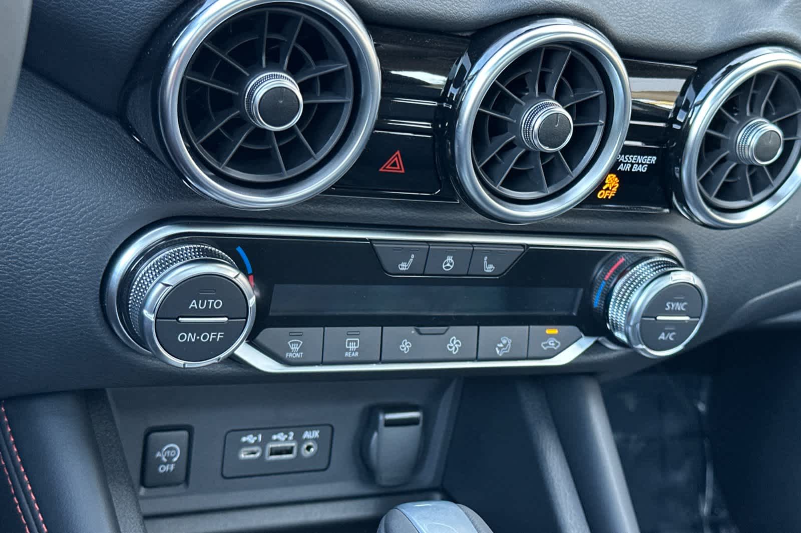 Thumbnail: 2025 Nissan Sentra - 19