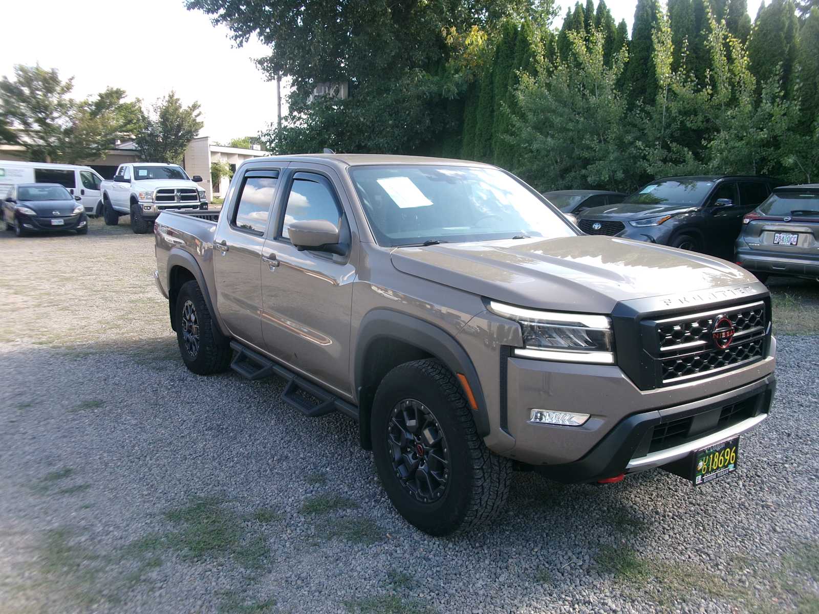 Thumbnail: 2022 Nissan Frontier - 7