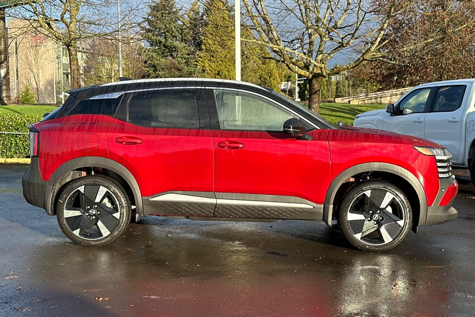 Thumbnail: 2025 Nissan Kicks - 8