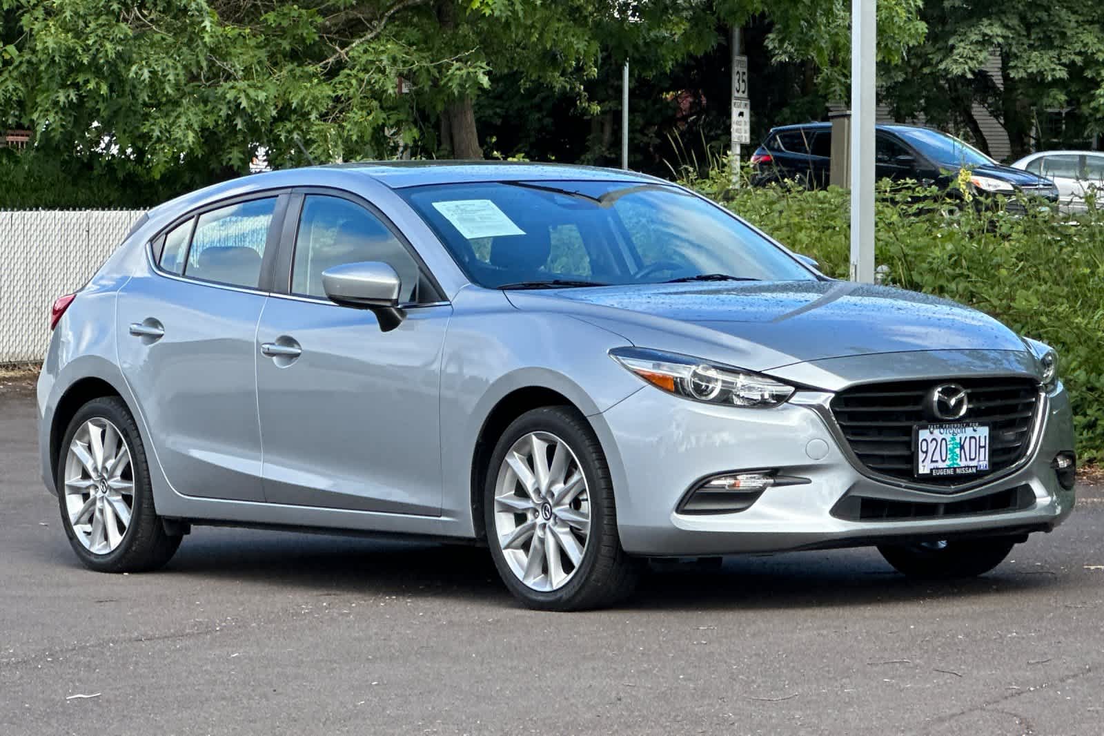 Thumbnail: 2017 Mazda Mazda3 - 8