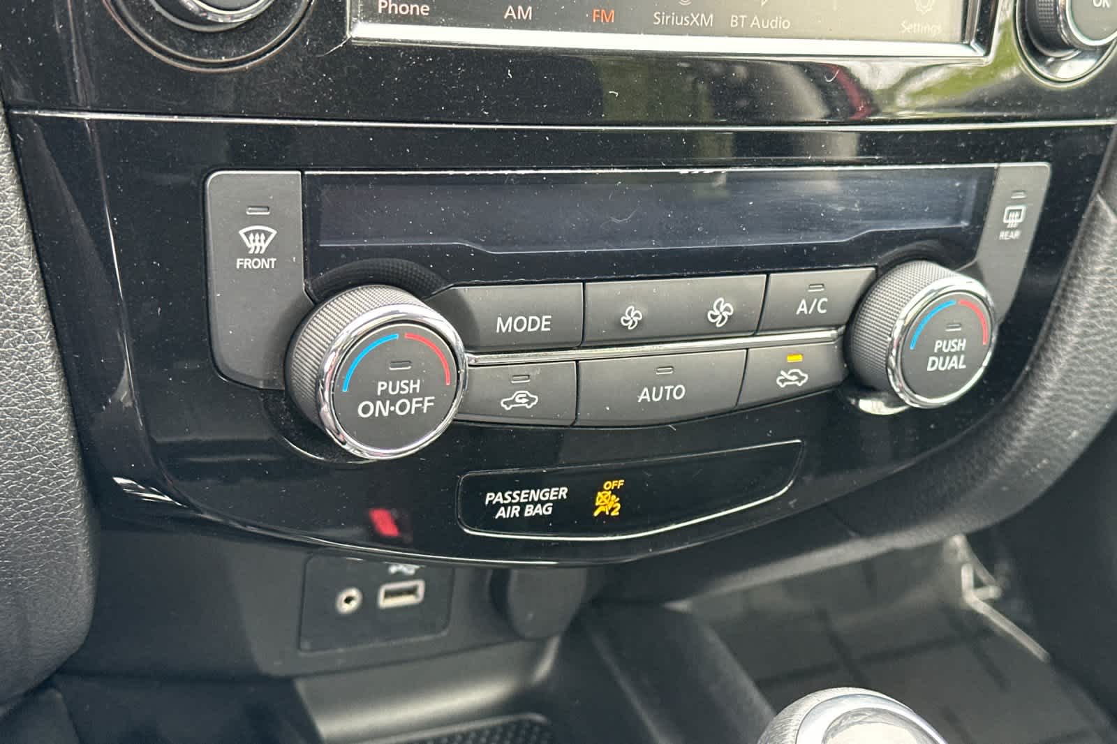 Thumbnail: 2020 Nissan Rogue - 21