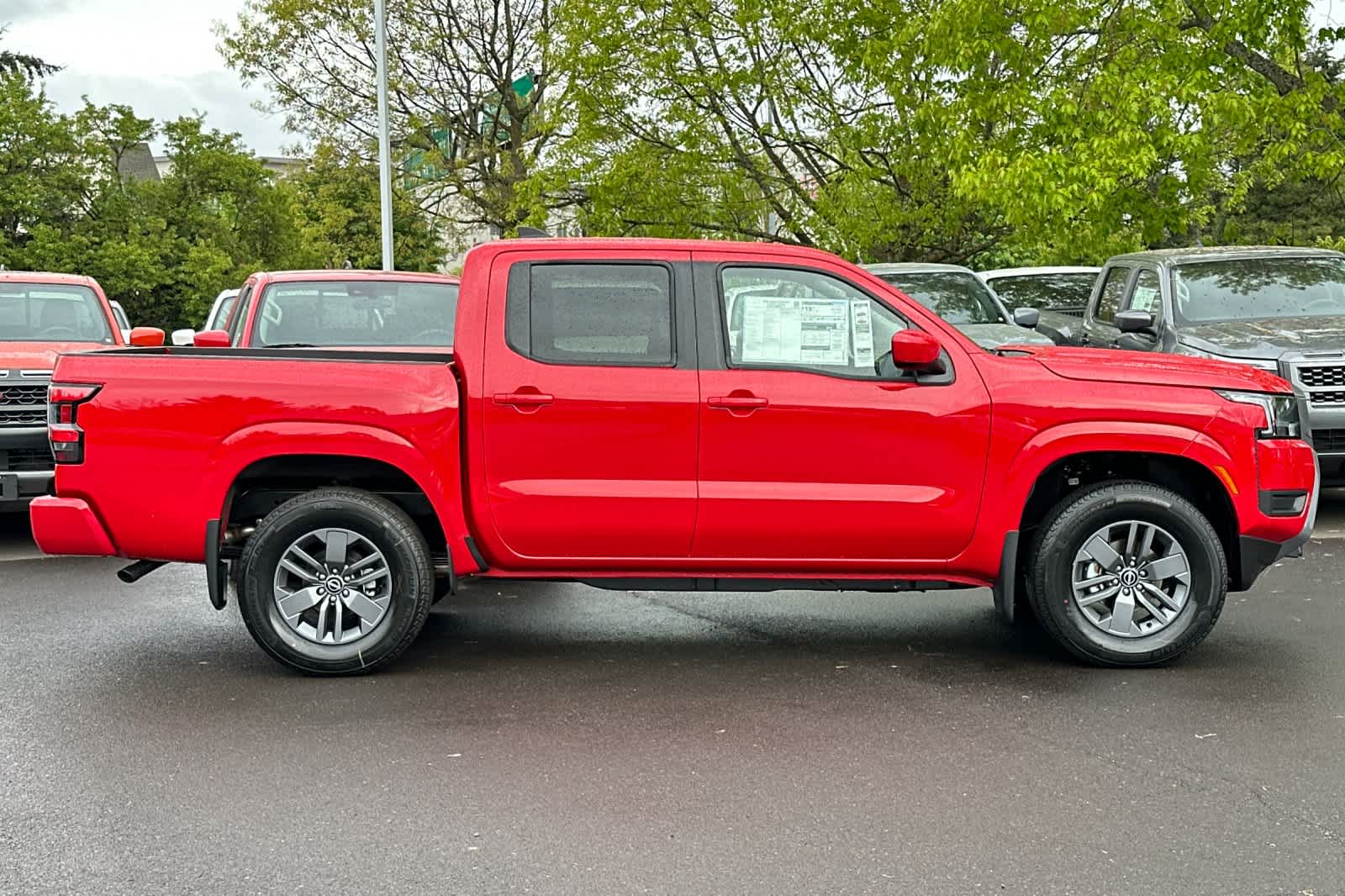 Thumbnail: 2025 Nissan Frontier - 8