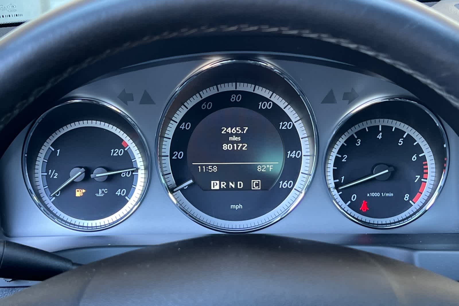 Thumbnail: 2010 Mercedes-Benz C-Class - 21