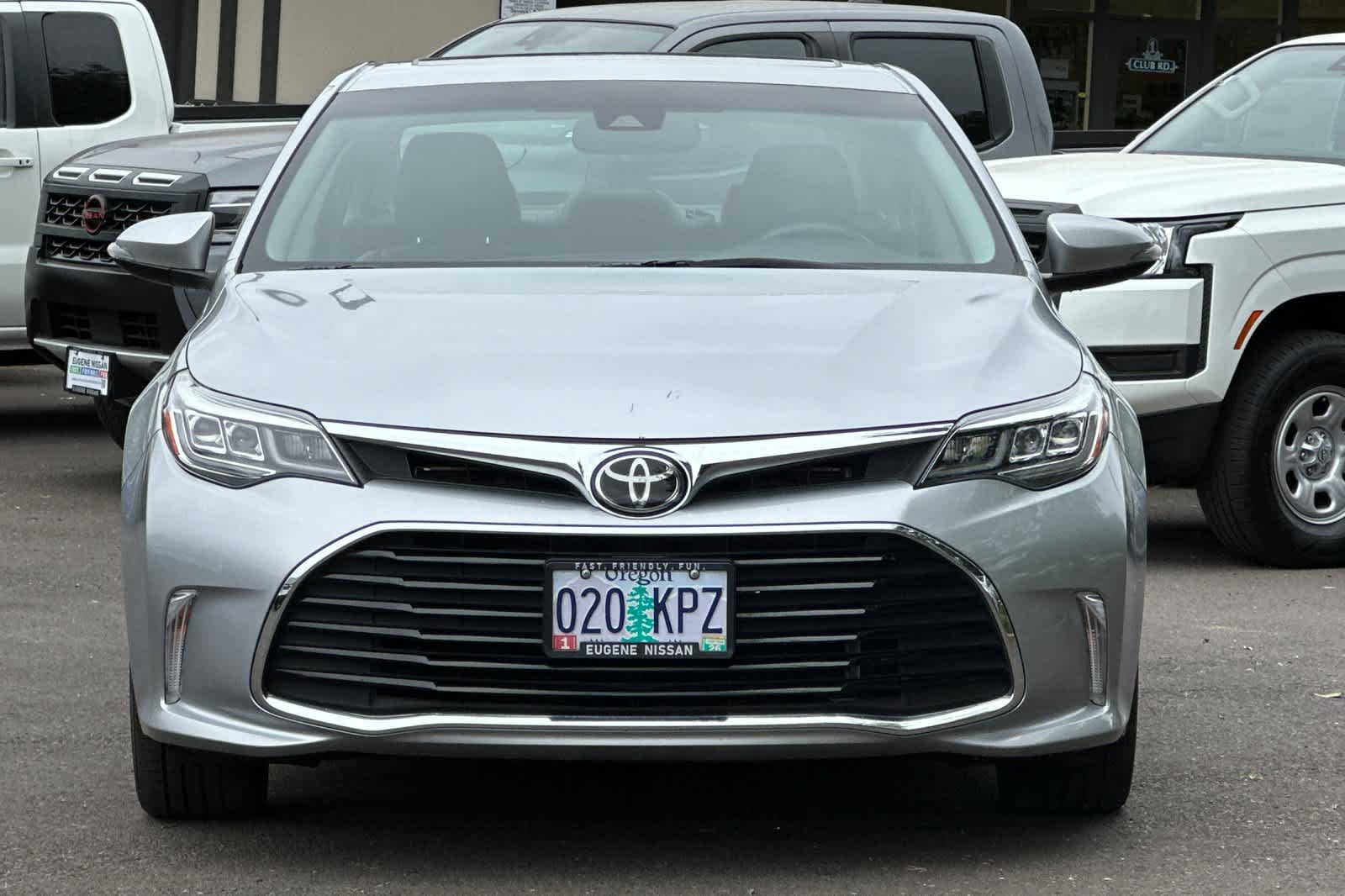 Thumbnail: 2018 Toyota Avalon - 10