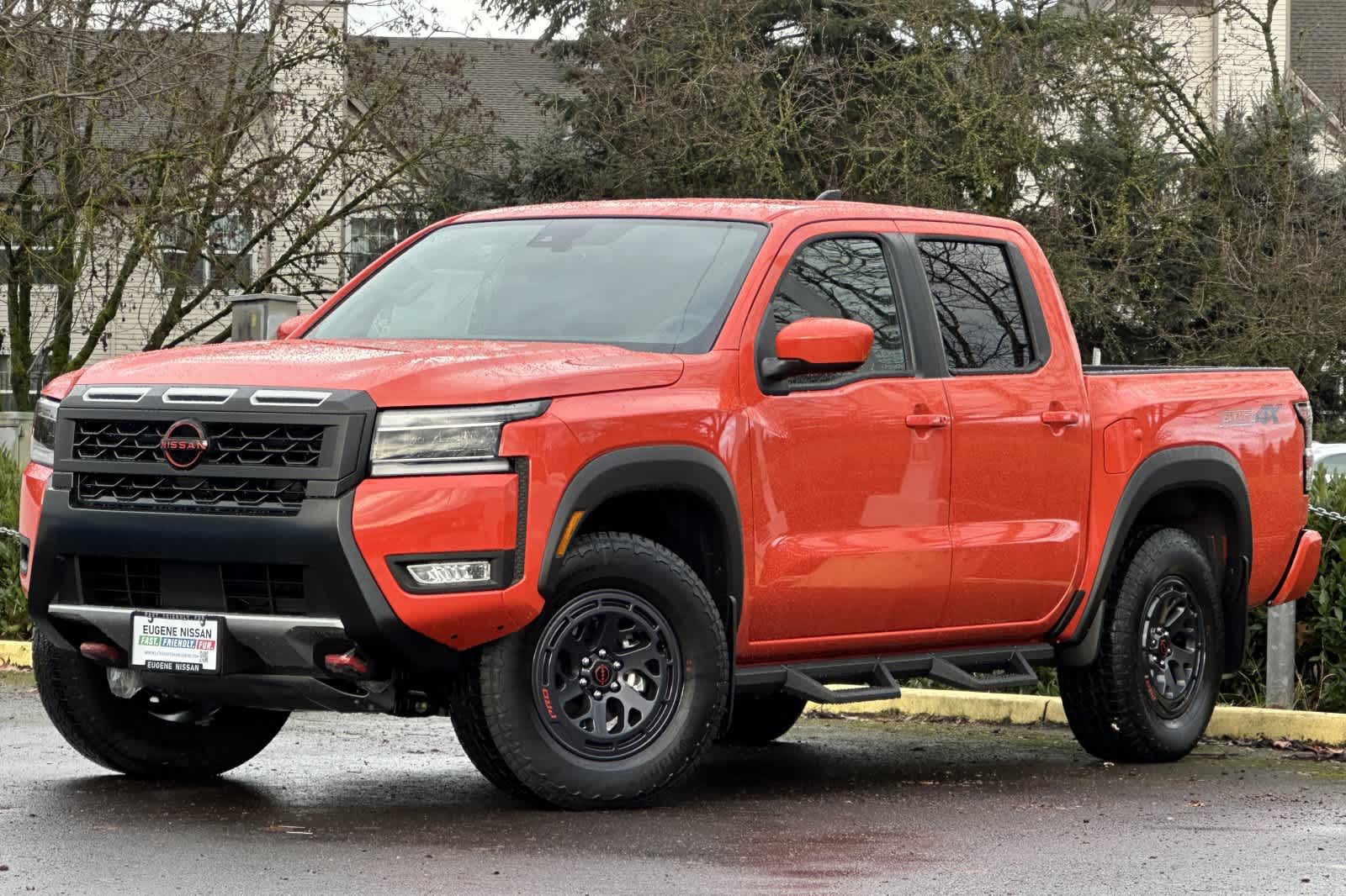 2025 Nissan Frontier Truck Crew Cab 