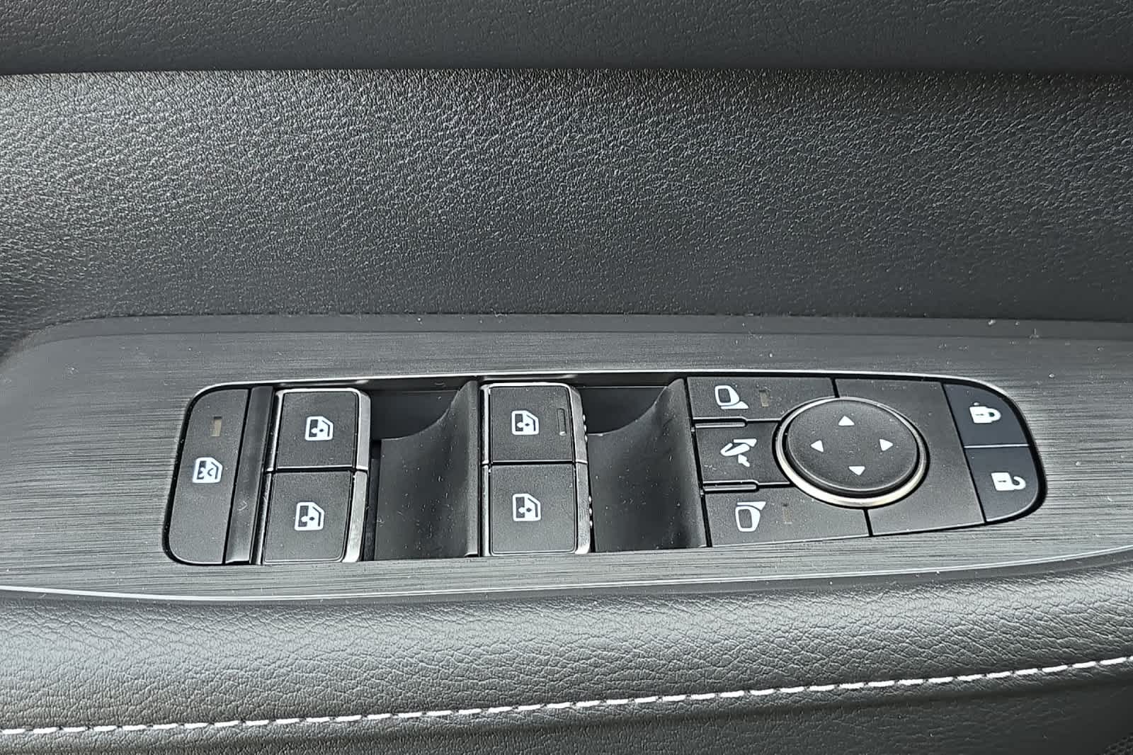 Thumbnail: 2025 Nissan Armada - 13