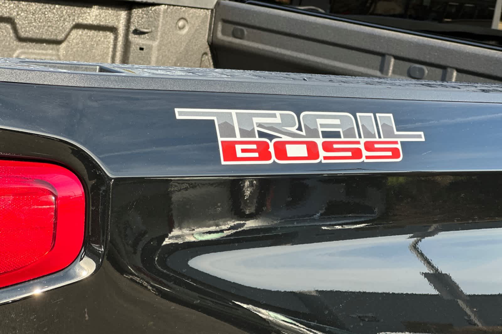 Thumbnail: 2024 Chevrolet Silverado 1500 - 26