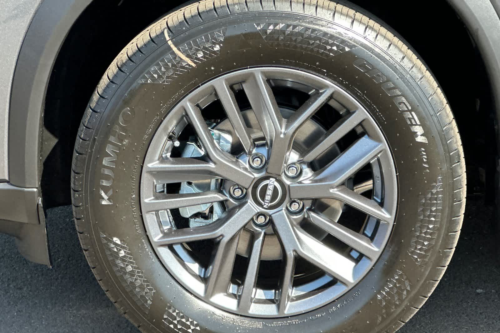 Thumbnail: 2025 Nissan Rogue - 24