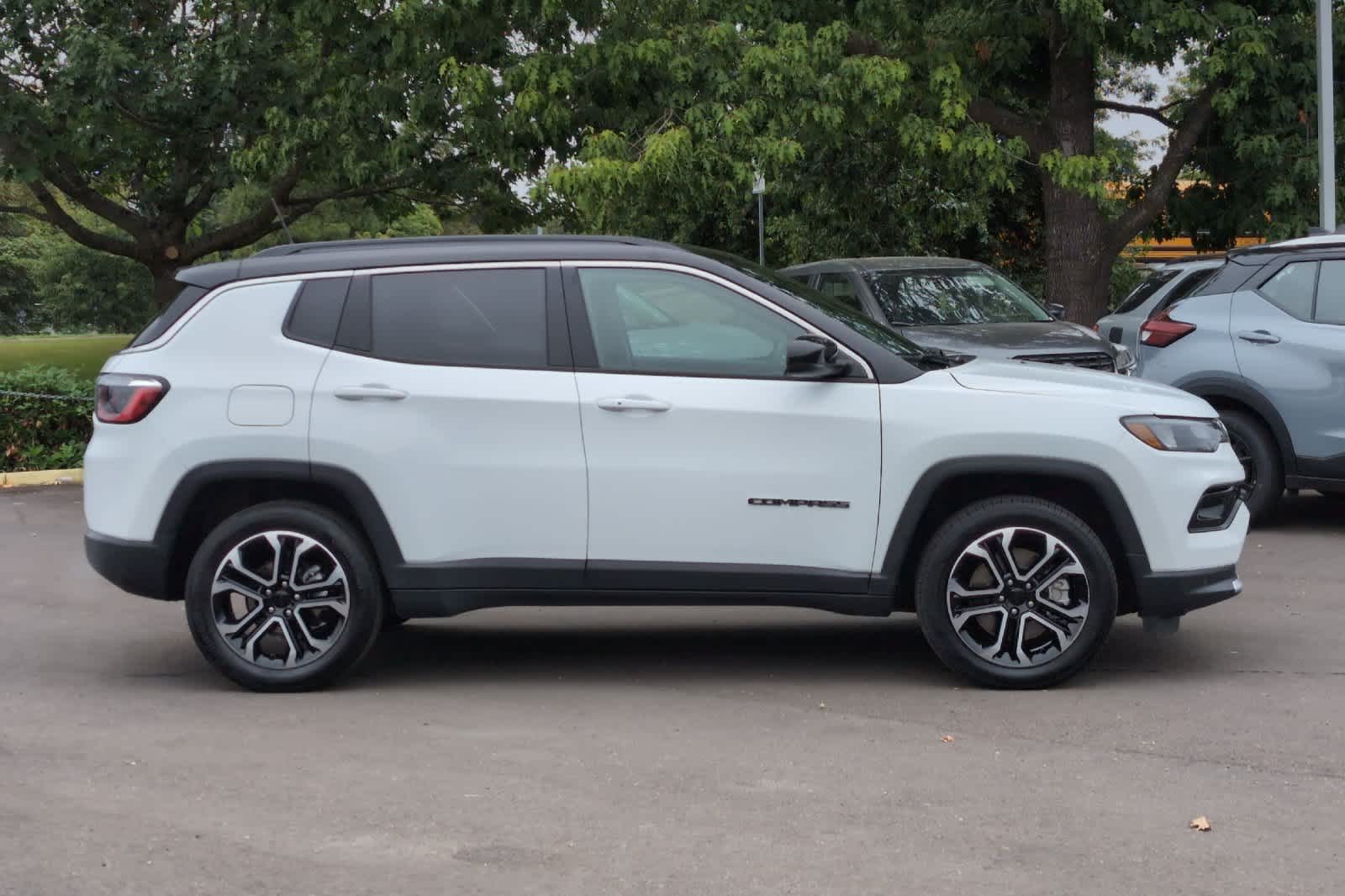 Thumbnail: 2023 Jeep Compass - 8