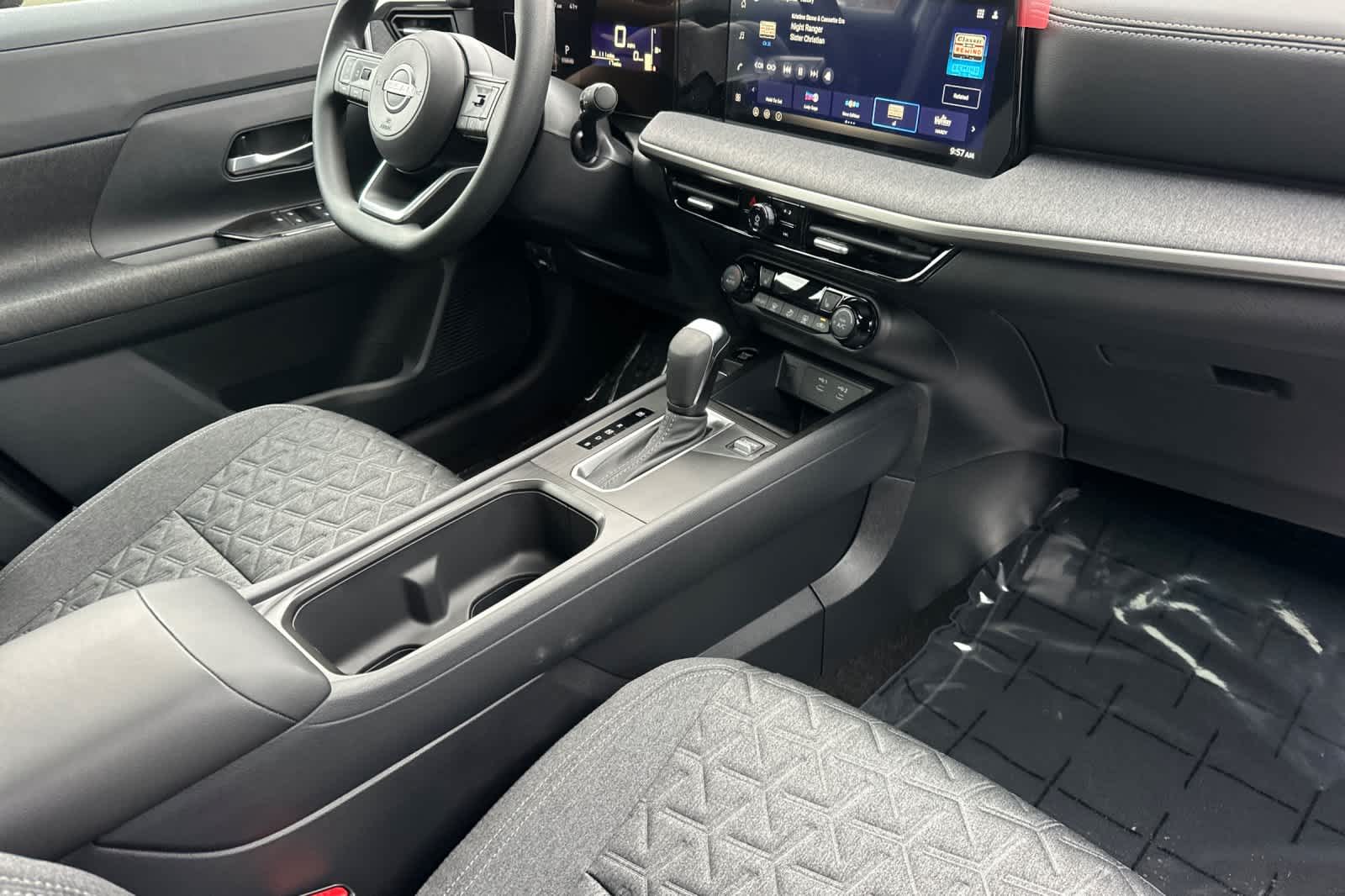 Thumbnail: 2026 Nissan Kicks - 16