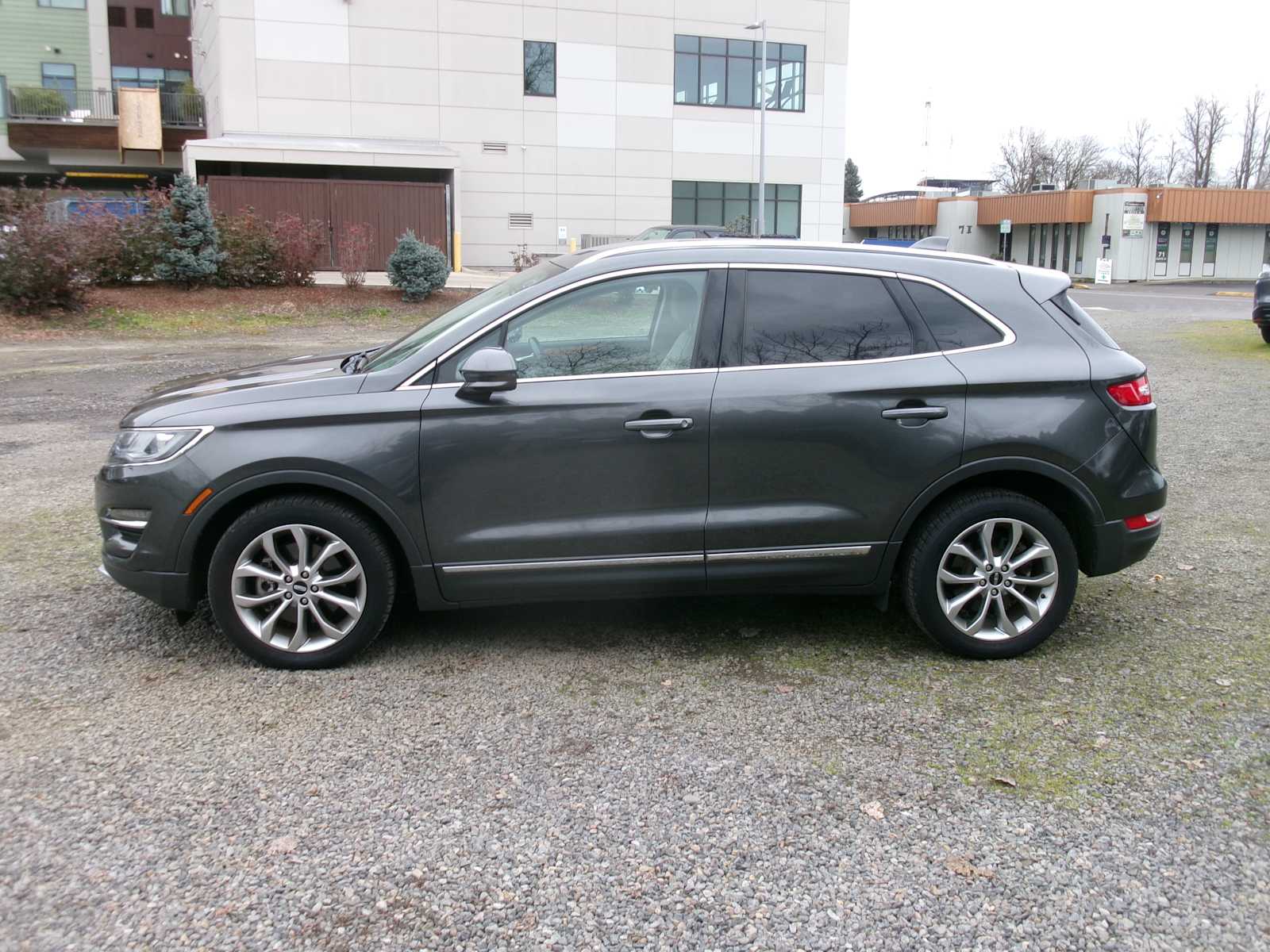 Thumbnail: 2018 Lincoln MKC - 2