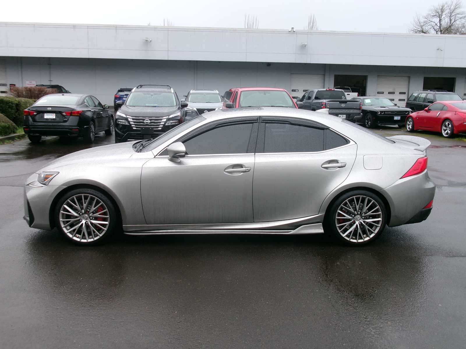 Thumbnail: 2017 Lexus IS - 2