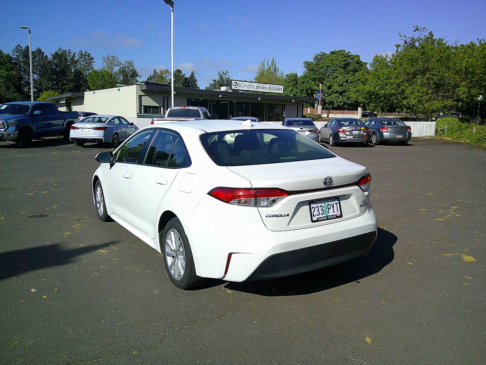 Thumbnail: 2024 Toyota Corolla - 3