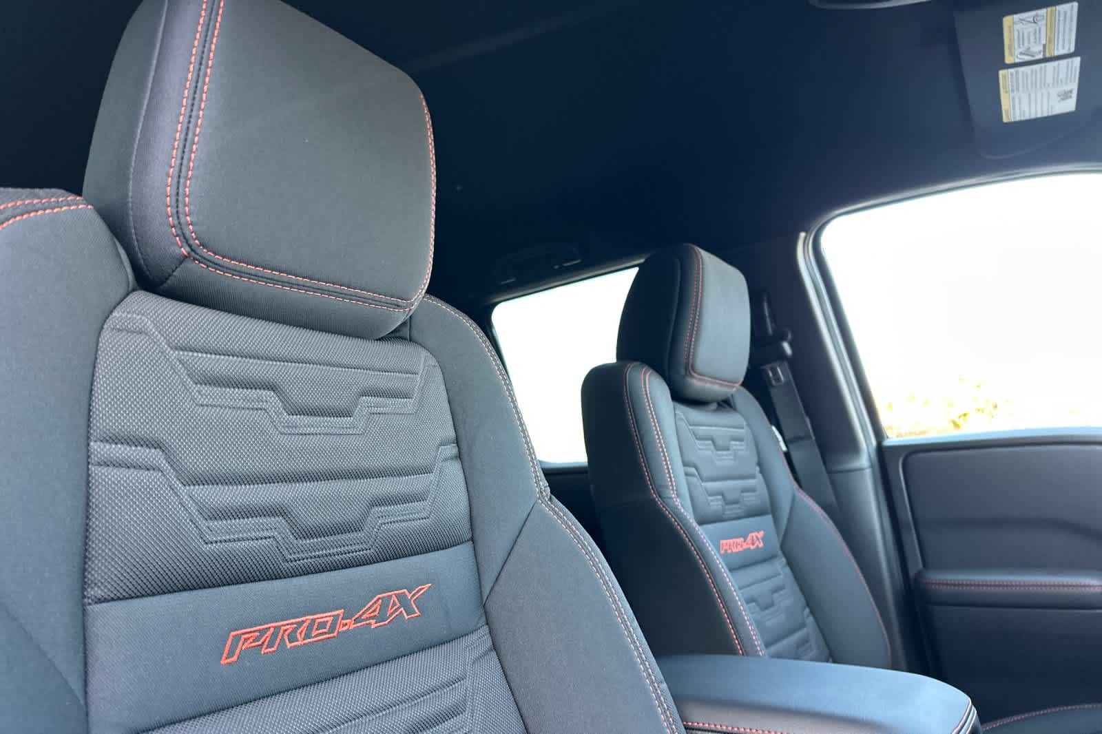 Thumbnail: 2026 Nissan Frontier - 16