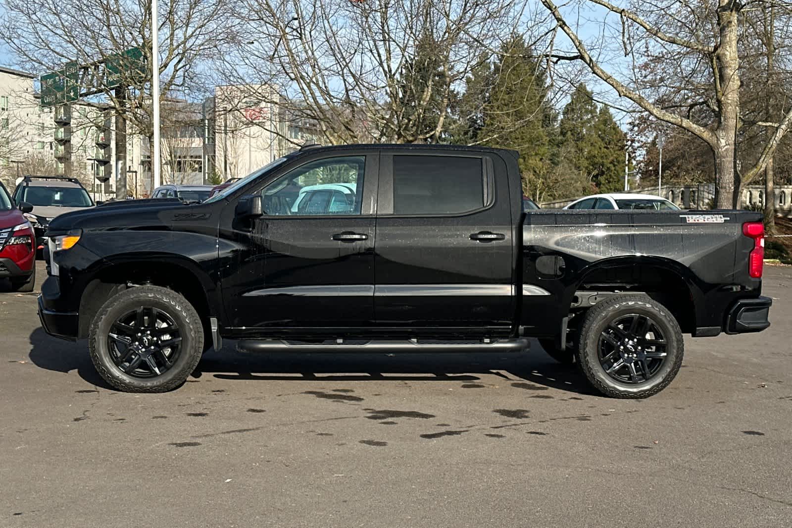 Thumbnail: 2024 Chevrolet Silverado 1500 - 5