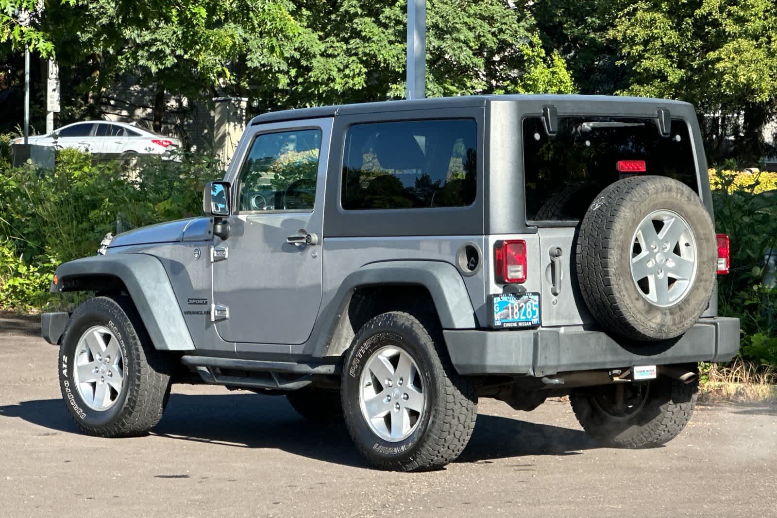 Thumbnail: 2013 Jeep Wrangler - 5