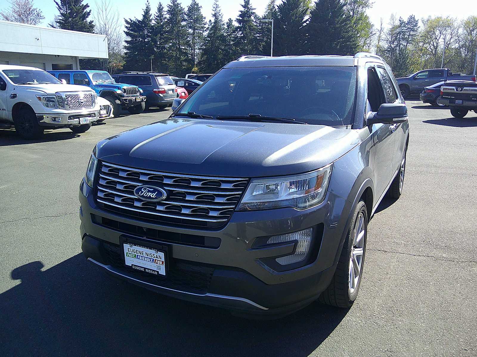 Thumbnail: 2016 Ford Explorer - 1
