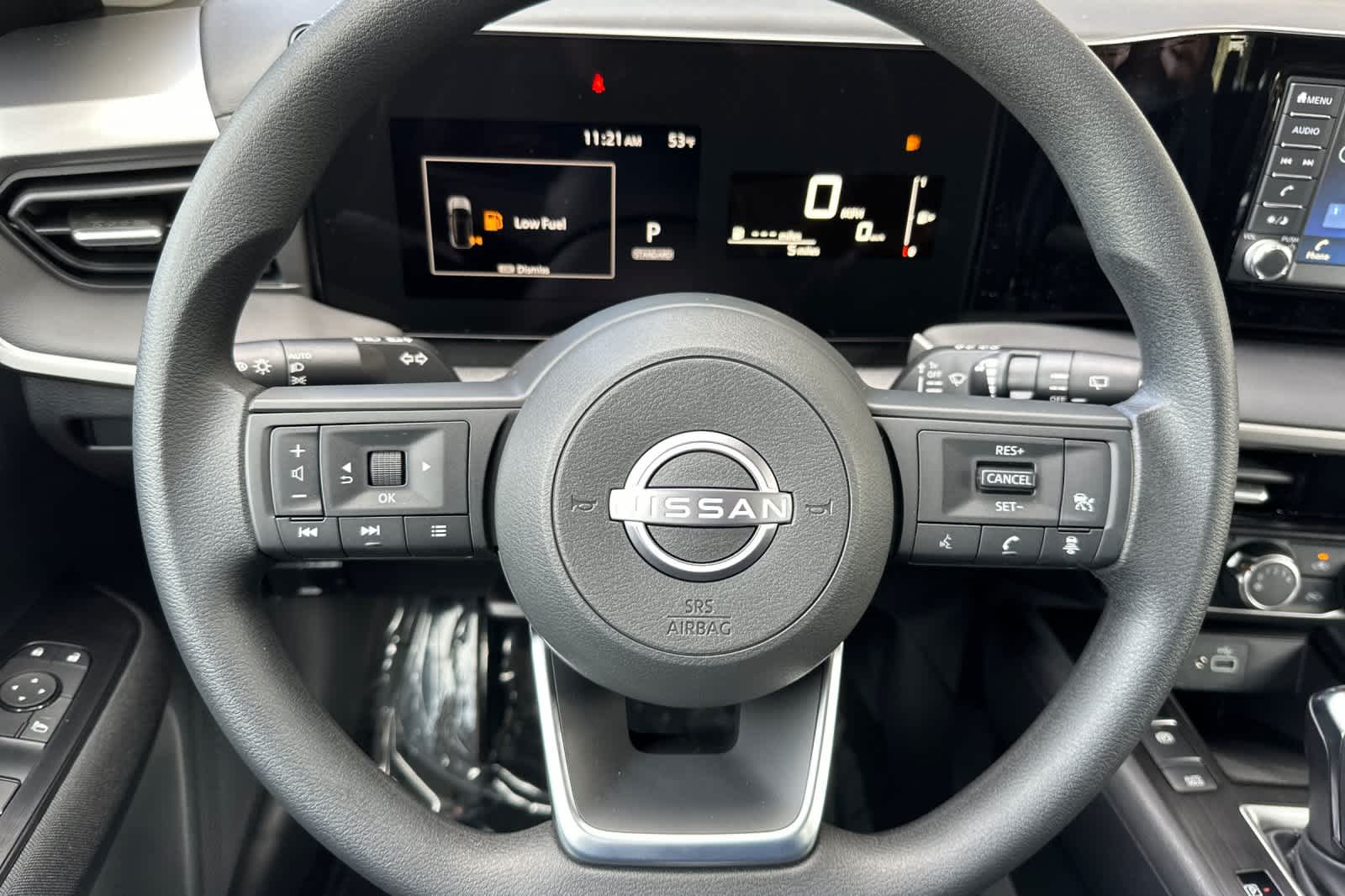 Thumbnail: 2025 Nissan Kicks - 23