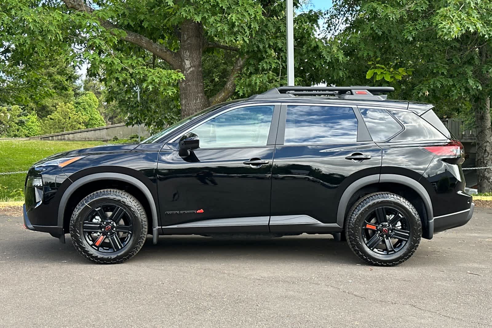 Thumbnail: 2026 Nissan Rogue - 5