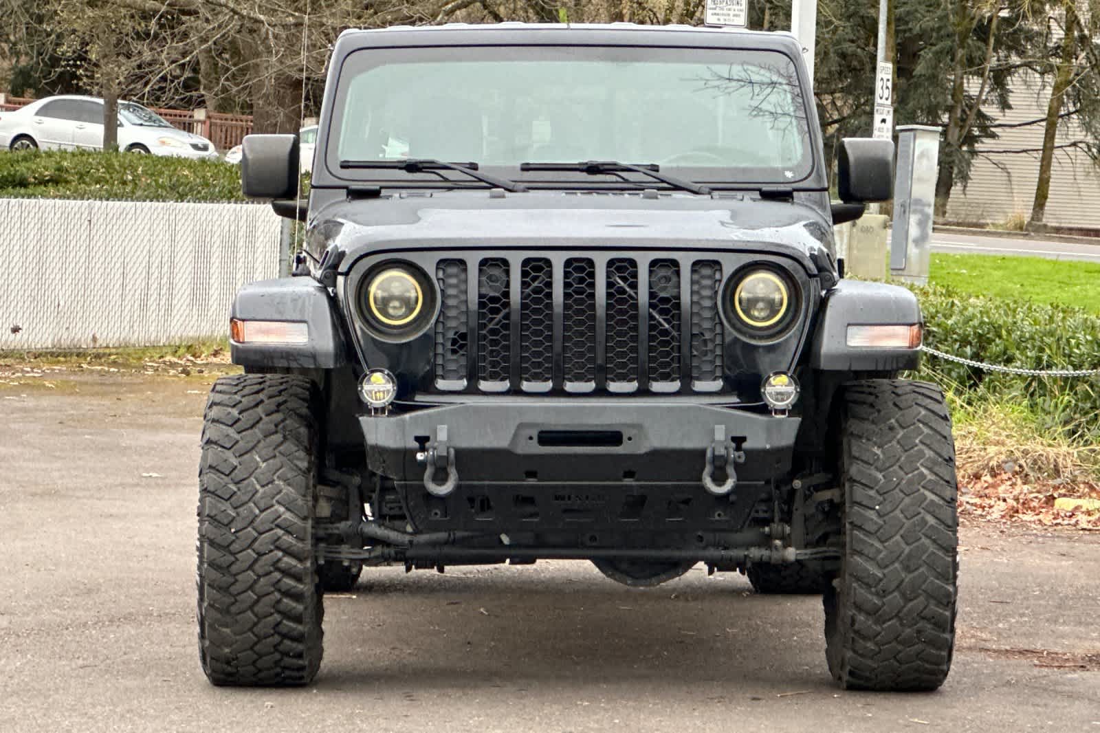 Thumbnail: 2020 Jeep Gladiator - 10