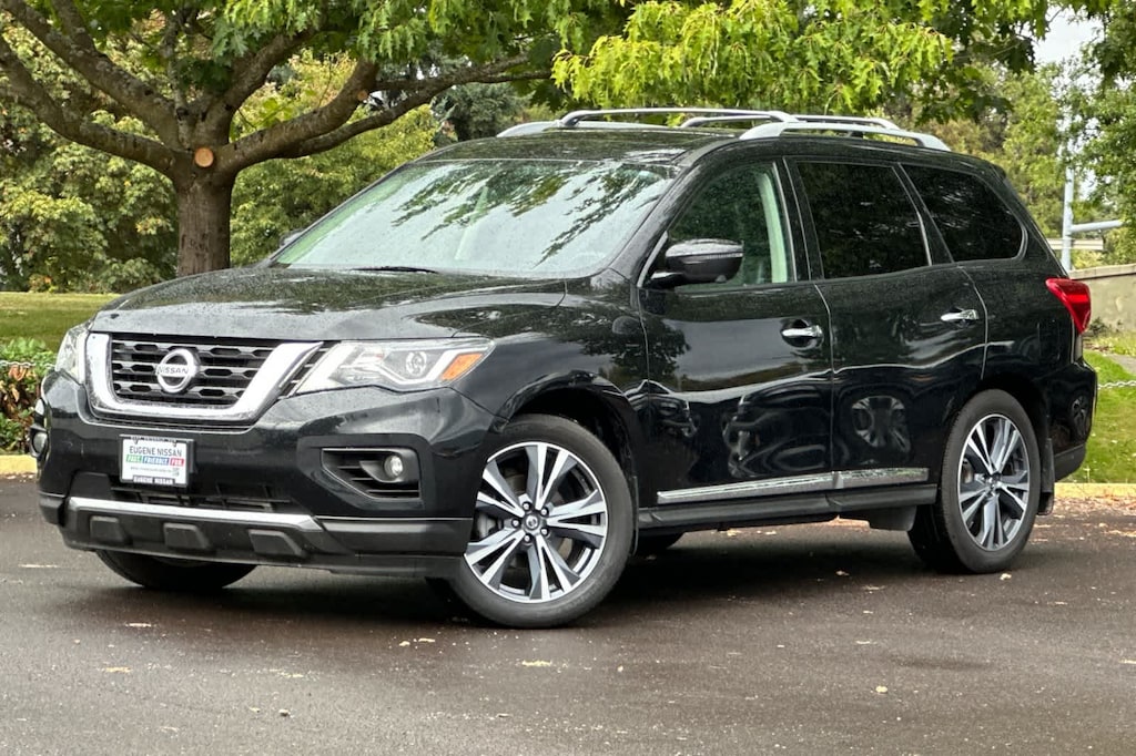 Used 2019 Nissan Pathfinder Platinum SUV