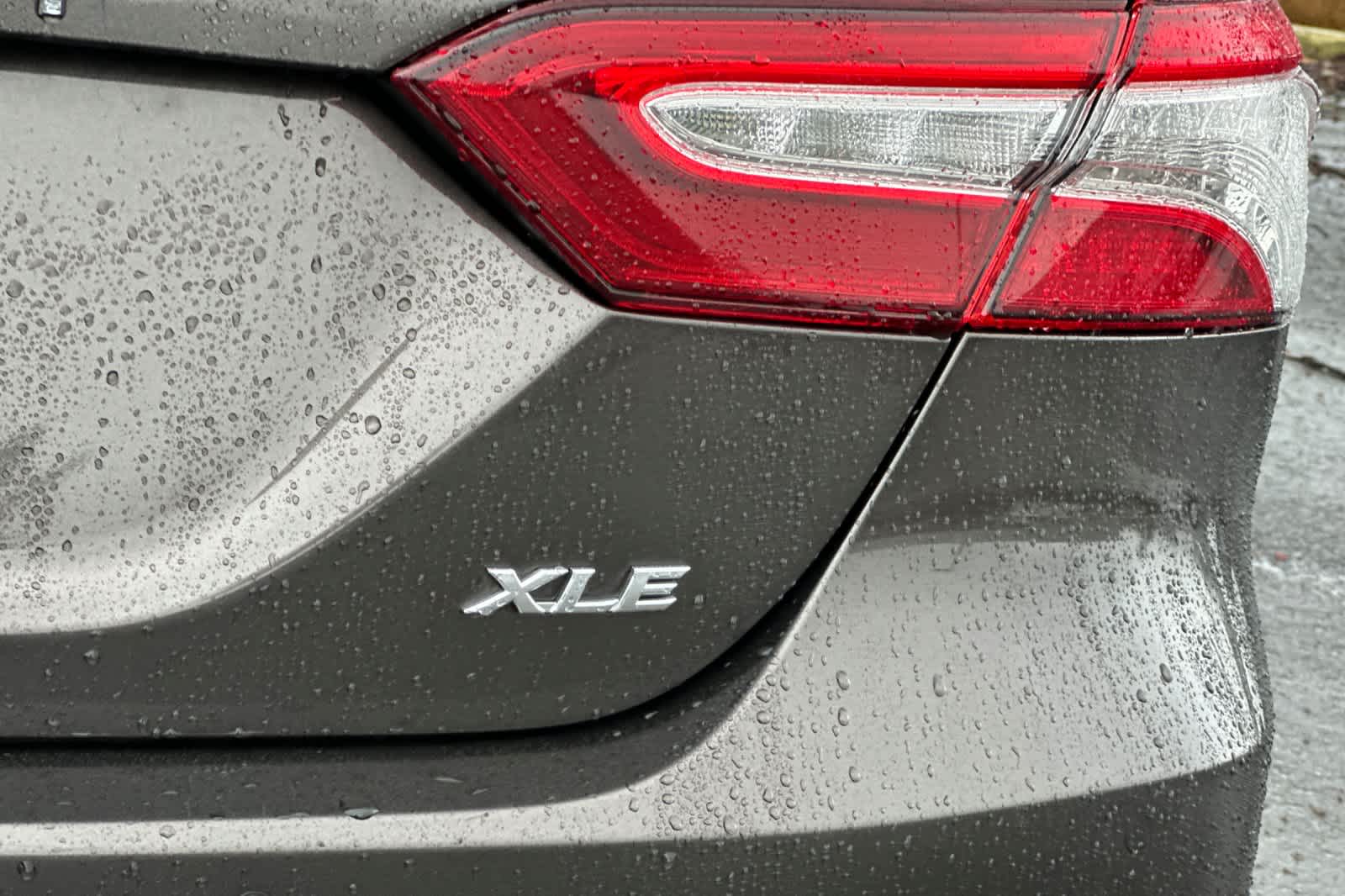 Thumbnail: 2018 Toyota Camry - 27