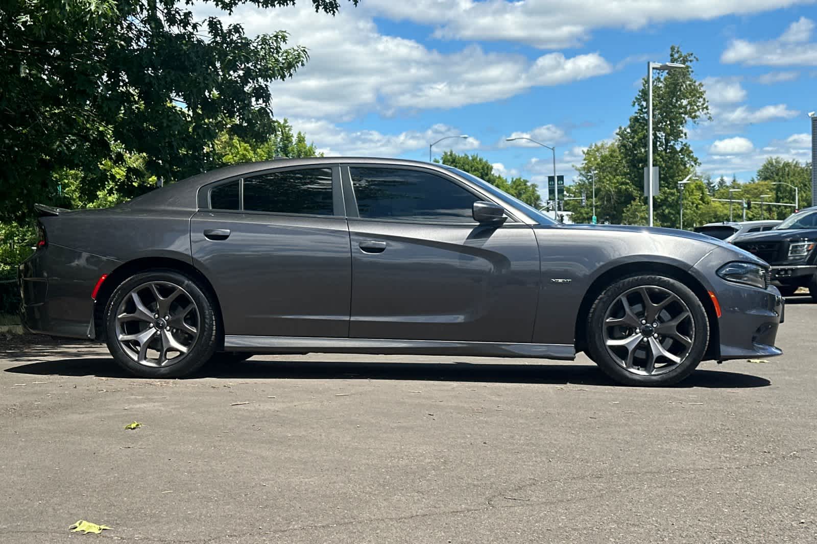 Thumbnail: 2019 Dodge Charger - 8