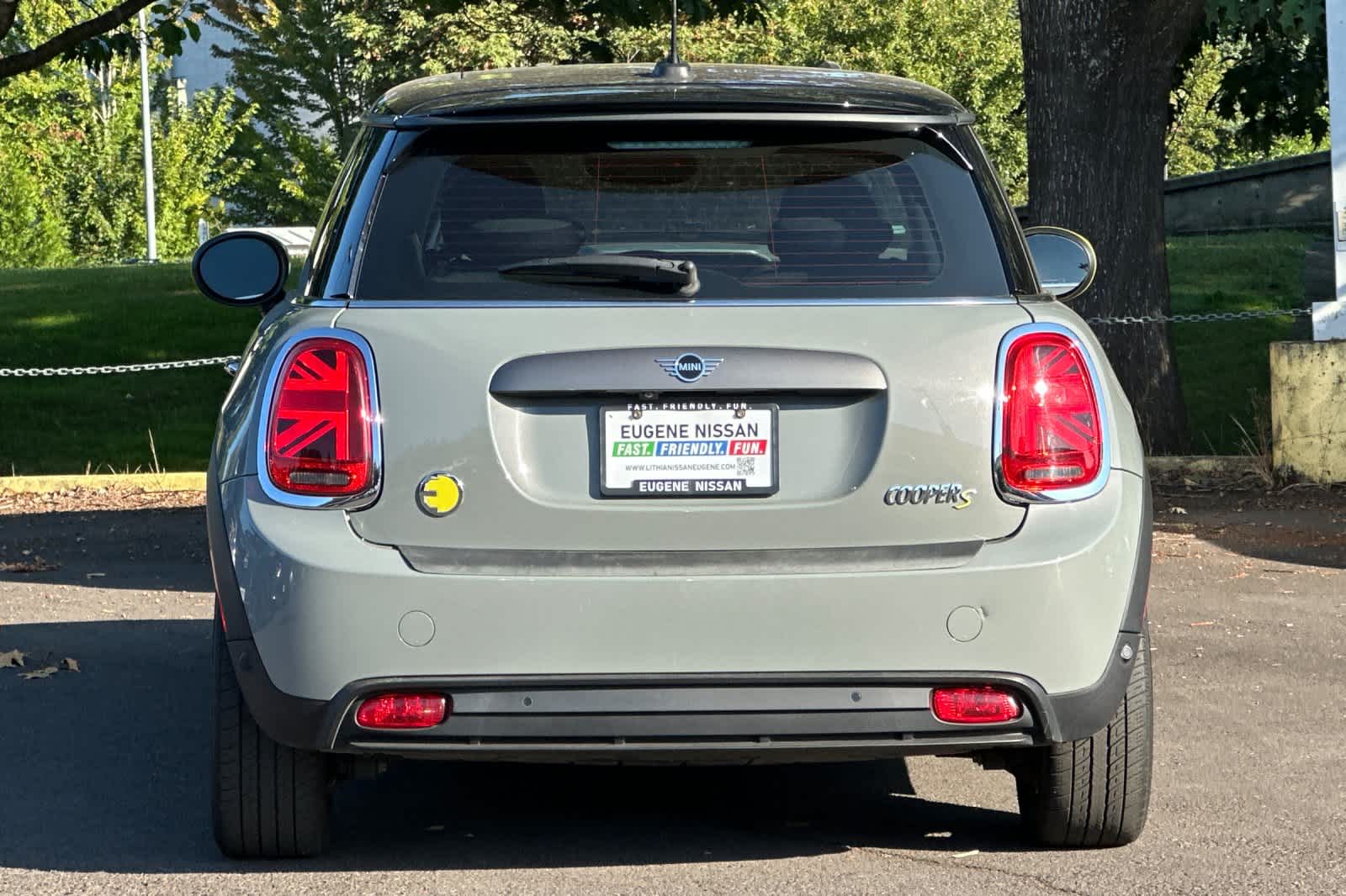 Thumbnail: 2021 MINI Cooper Hardtop - 7