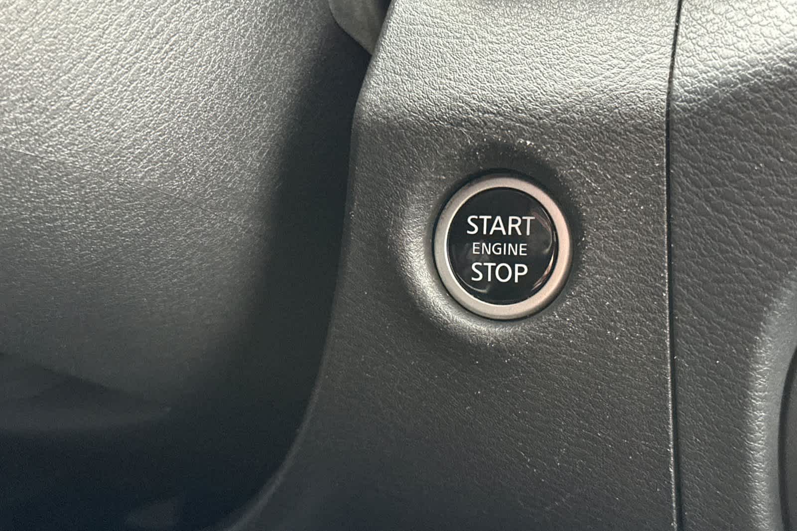 Thumbnail: 2023 Nissan Frontier - 21