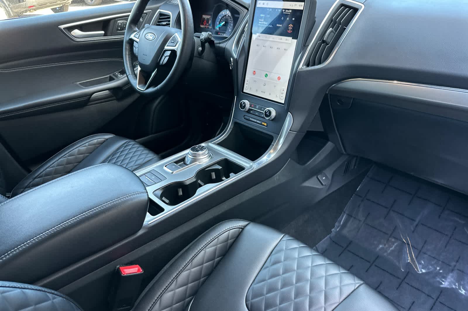 Thumbnail: 2023 Ford Edge - 15