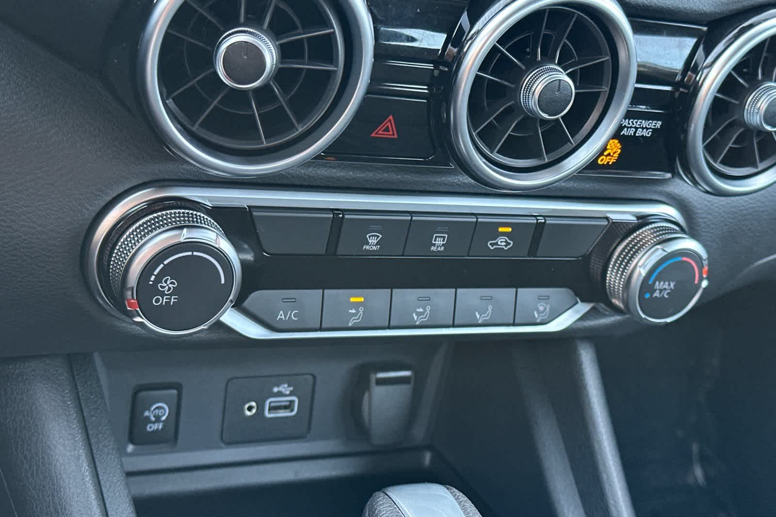 Thumbnail: 2025 Nissan Sentra - 19