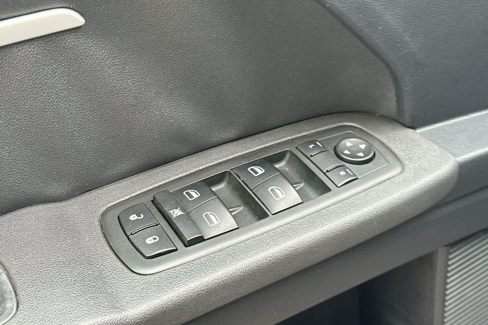 Thumbnail: 2010 Dodge Journey - 13